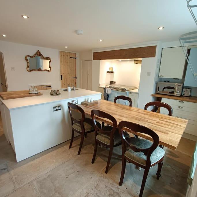 Cosy Cottage In The Yorkshire Dales Skipton Exterior foto
